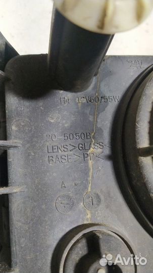 Фара правая Фольксваген Пассат Б3