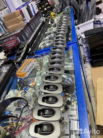 Кнопка стеклоподьемника hyundai accent задняя