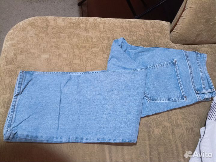 Джинсы широкие