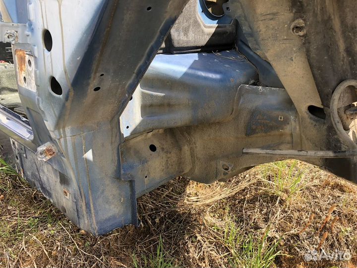 Лонжерон передний правый Bmw X5 e53 2000-2007