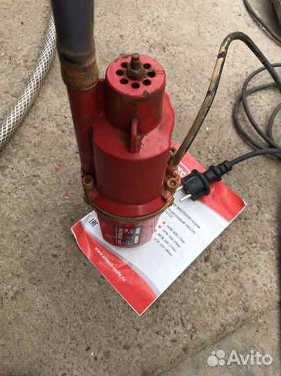 Насос погружной Elitech