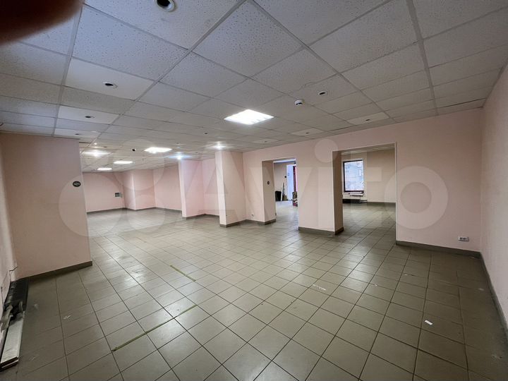 Торговая площадь, 160 м²