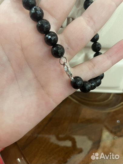 Бусы из натуральных камней