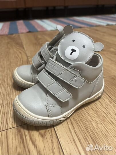 Осенне-весенние ботинки, размер 22