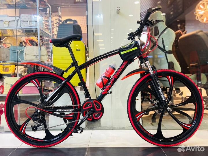 Велосипед Дорожный на литых дисках