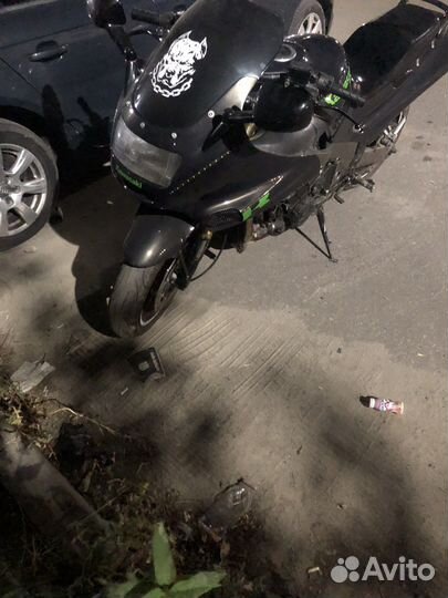 Kawasaki zzr 1100