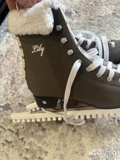 Коньки фигурные