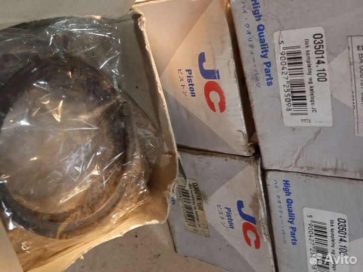 Поршневая дв.G63 новая,комплект (4 шт)