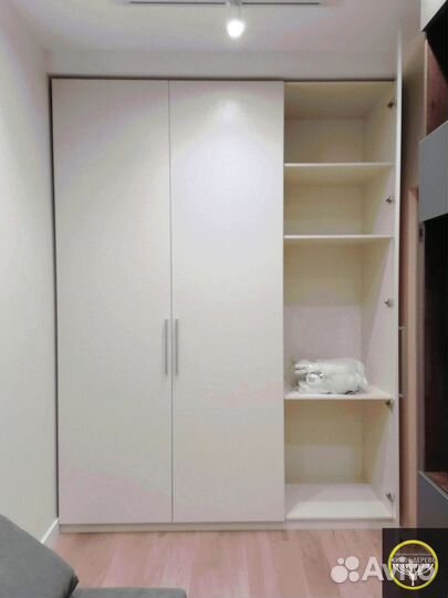 Шкаф pаспашнoй пo вашим pазмepам q-006