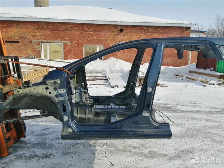 Порог левый Peugeot 308 2007