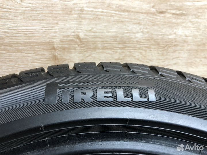 Pirelli Winter Sottozero 3 225/45 R18 95V