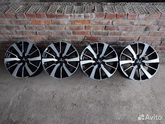 Оригинальные Mitsubishi Pajero Sport R18 6х139.7