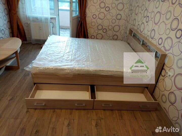 Кровать двуспальная