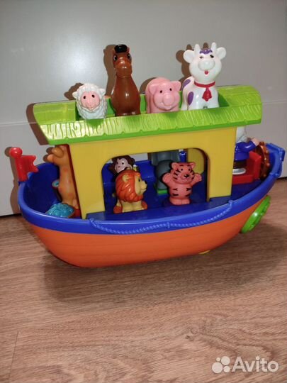 Развивающая игрушка Ноев Ковчег