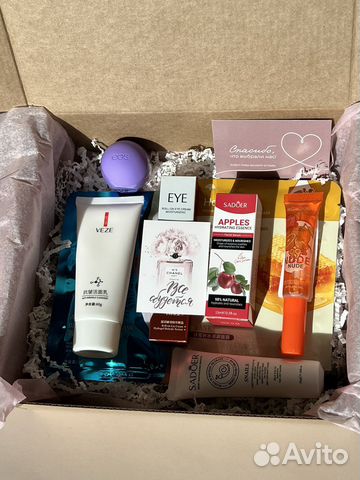 Готовые подарки, бьюти боксы для девушек