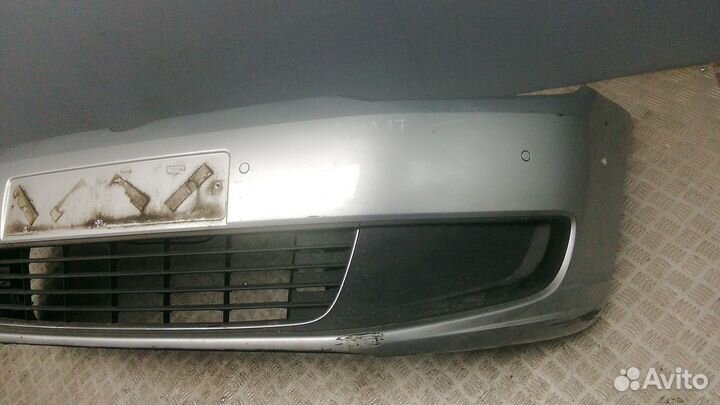 Бампер передний Volkswagen Touran