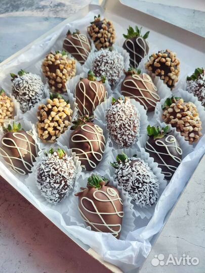 Клубника в шоколаде подарок,букет