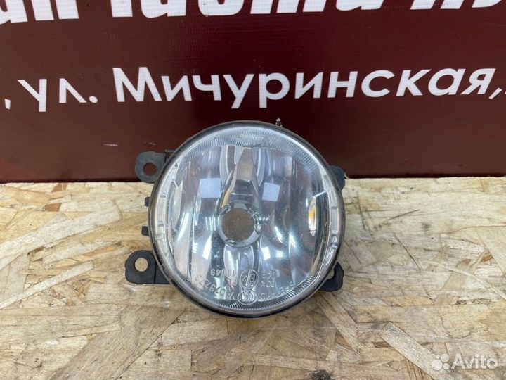 Противотуманная фара передняя Renault Logan