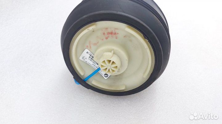 Б/У Б/У Пневмобаллон Состояние хорошее, оригинал