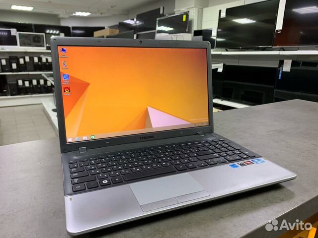 Samsung/i5 3230/6GB/AMD HD 7600/720GB/15.6