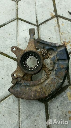 Поворотный кулак VW Passat 3 - 4