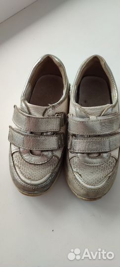 Кроссовки для девочки