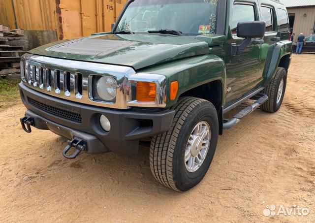 В разборе Hummer H3
