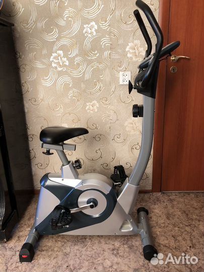 Велотренажер Carbon Fitness U304