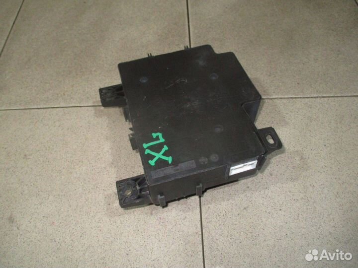 Блок предохранителей Mitsubishi Outlander XL