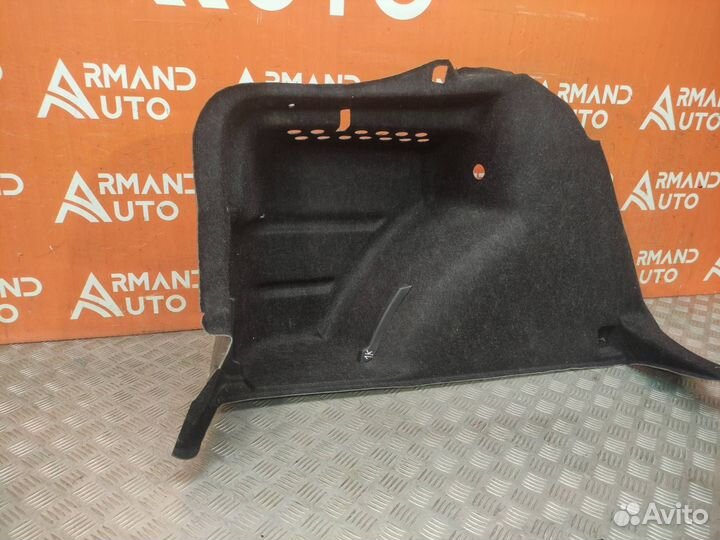 Обшивка багажника левая Skoda Rapid 1 2014-2020
