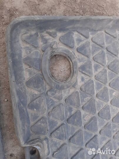 Комплект ковриков Volkswagen Tiguan 1