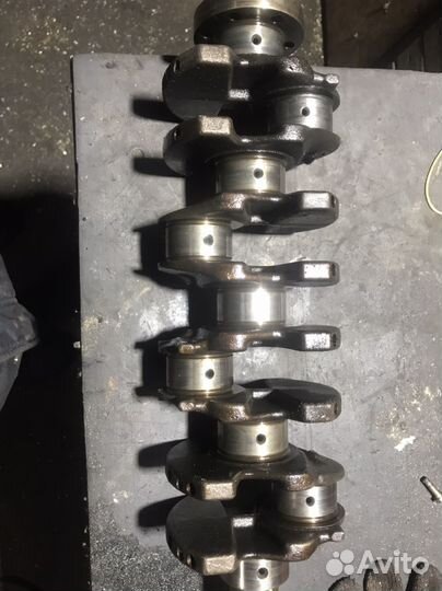 Коленвал 11183