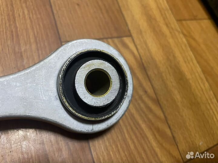 Cтойка стабилизатор на Mercedes S W140 A1403503506