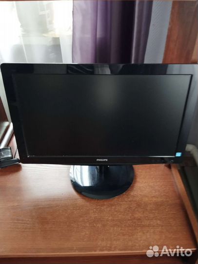 Монитор Philips