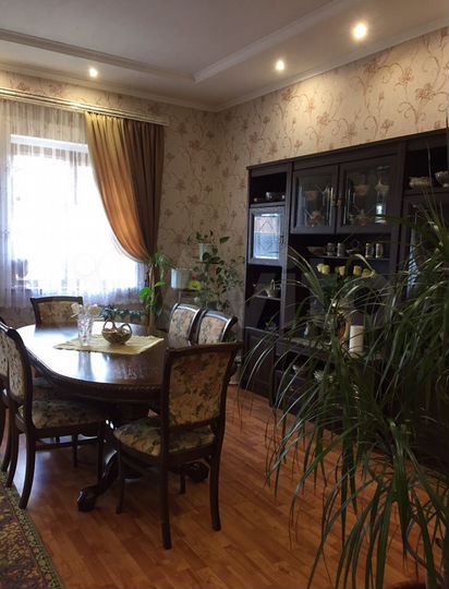 Дом 102 м² на участке 6 сот.