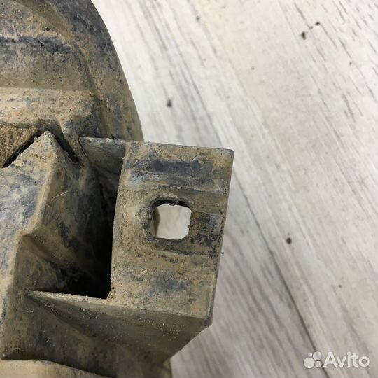 Фара renault logan Прав