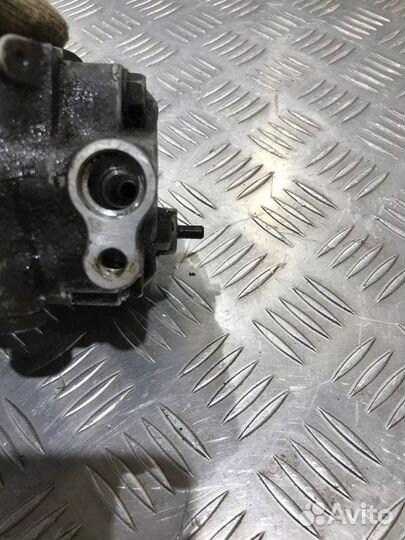 Насос гидроусилителя гур Subaru Impreza