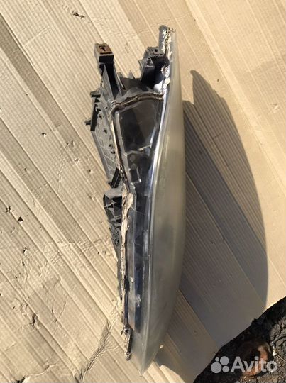 Фара правая Mazda 6