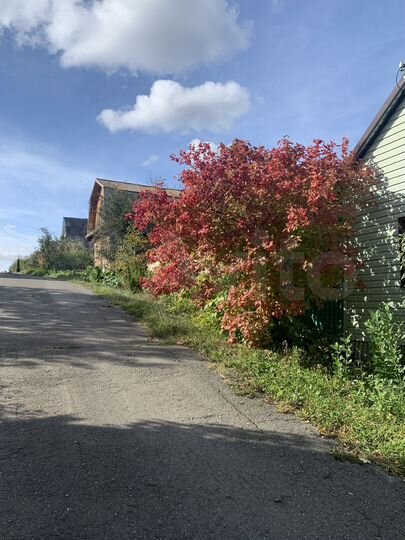 Дом 10,9 м² на участке 5 сот.