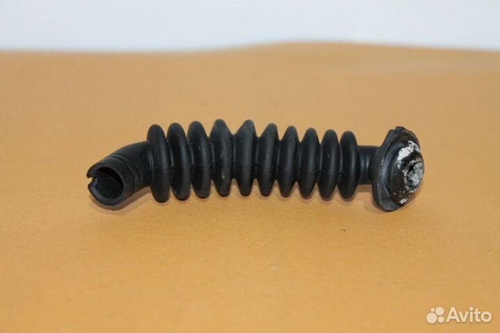 Патрубок воздухоотвода Bosch 182230 бу. 3852