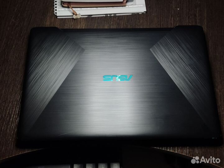 Ноутбук asus F570Z