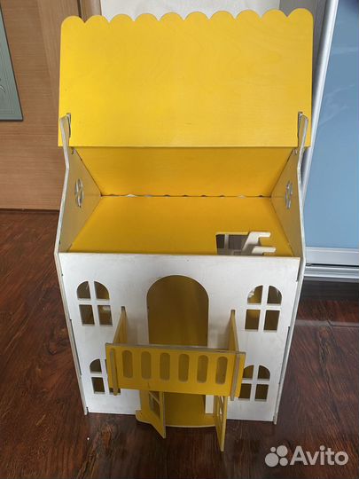Домик для кукол