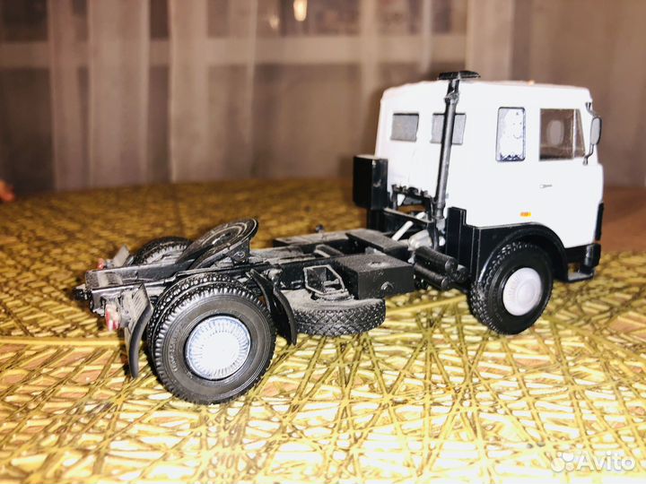 Маз тягач 5432