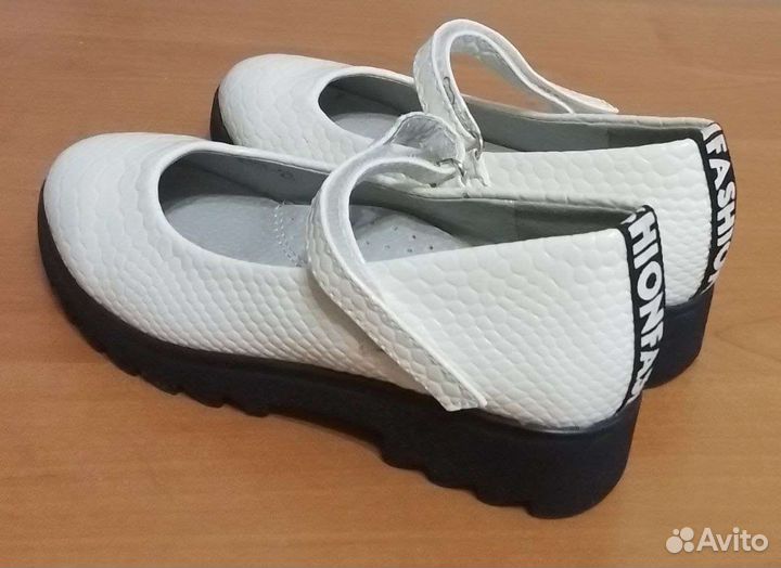 Туфли детские для девочки