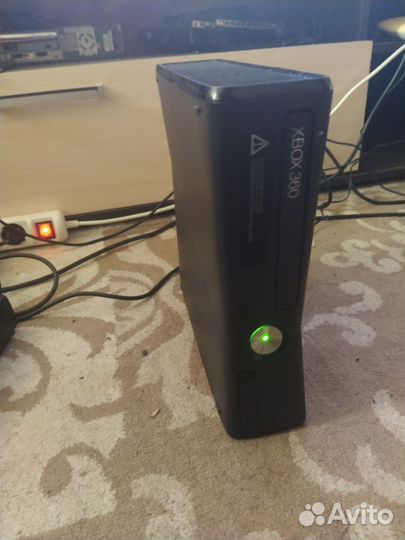 Xbox 360 Slim freeboot 250Gb+42 игры