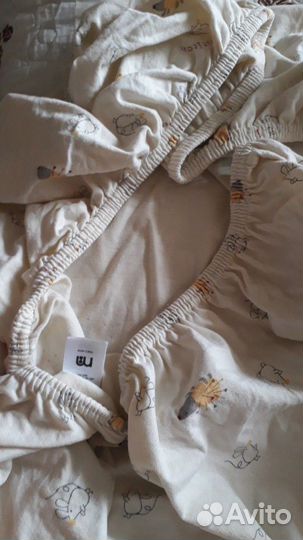Простынь mothercare на резинке в детскую кроватку