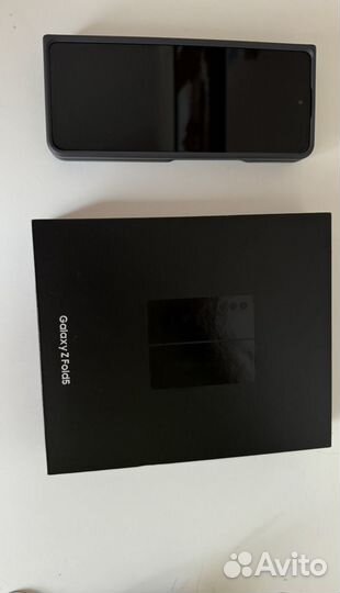 Samsung Galaxy Z Fold5, 12/256 ГБ