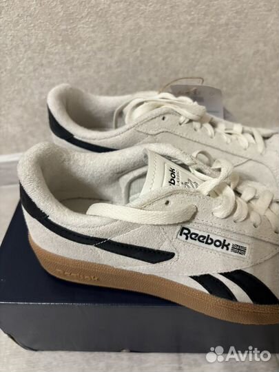 Кроссовки reebok classic 40