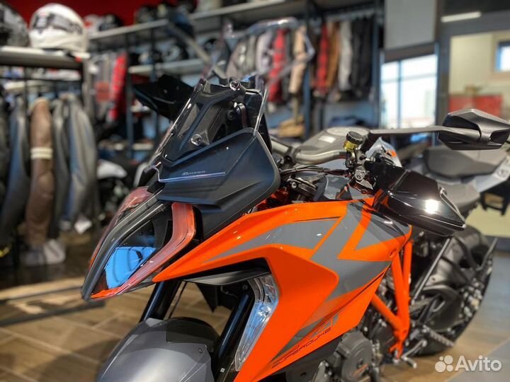 KTM 1290 super duke GT