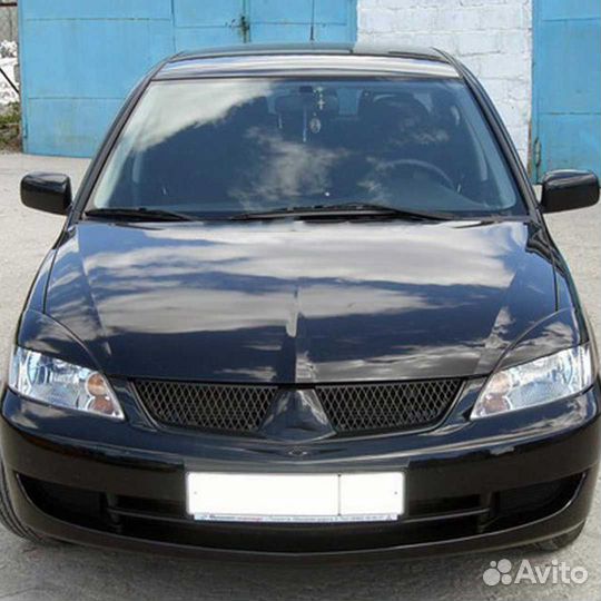 Ресницы передней оптики широкие Митцубиси Лансер 9